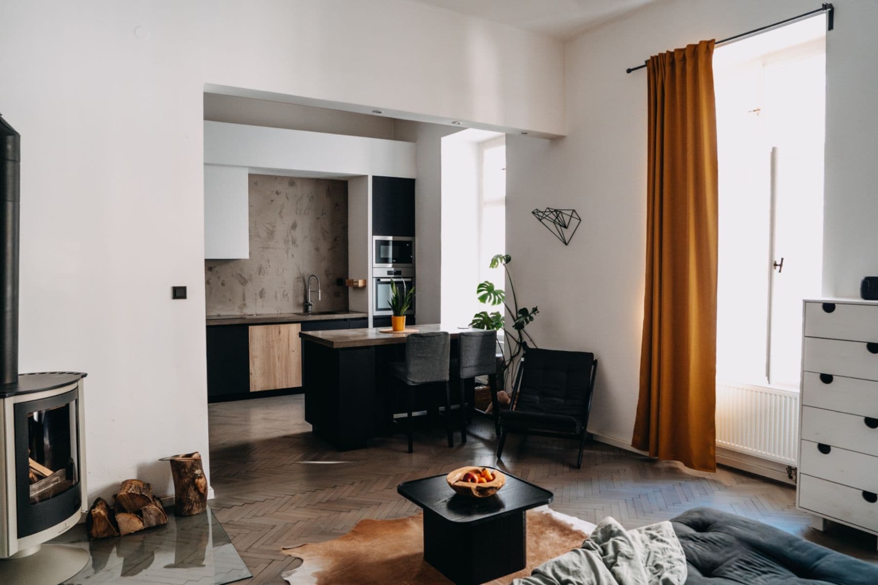 Prenájom bytu Garsoniéra 47 m², Tolstého, Litoměřice, Ústecký kraj Prenájom bytu Garsoniéra 47 m², Tolstého, Litoměřice, Ústecký kraj
