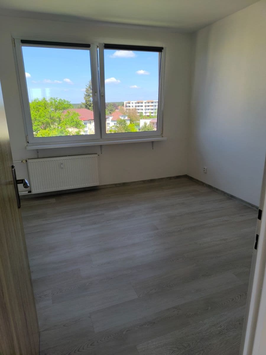 Prenájom bytu 3-izbový 72 m², Libušina, Bechyně, Jihočeský kraj Prenájom bytu 3-izbový 72 m², Libušina, Bechyně, Jihočeský kraj