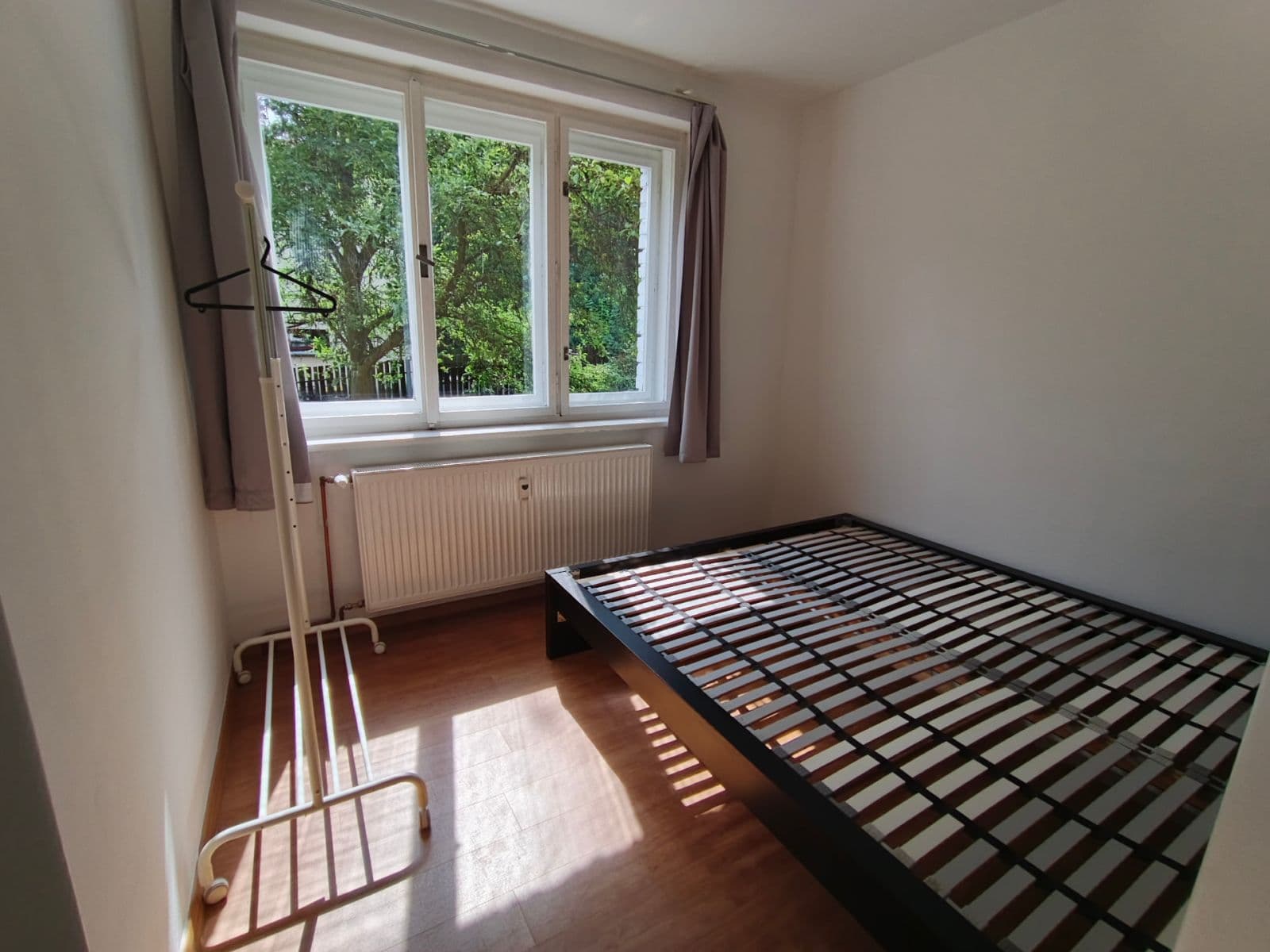 Prenájom bytu 2-izbový 32 m², Souběžná, Hostivice, Středočeský kraj Prenájom bytu 2-izbový 32 m², Souběžná, Hostivice, Středočeský kraj