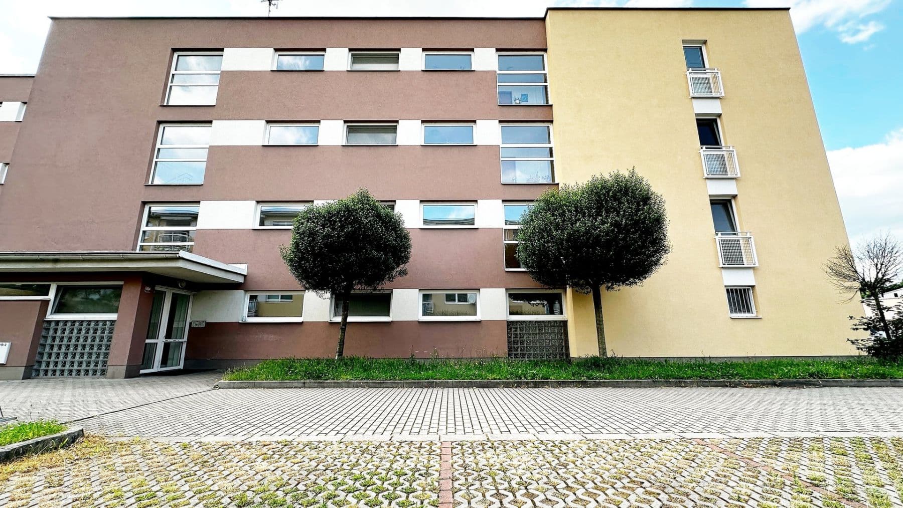 Prenájom bytu 2-izbový 60 m², Kozinova, Poděbrady, Středočeský kraj Prenájom bytu 2-izbový 60 m², Kozinova, Poděbrady, Středočeský kraj