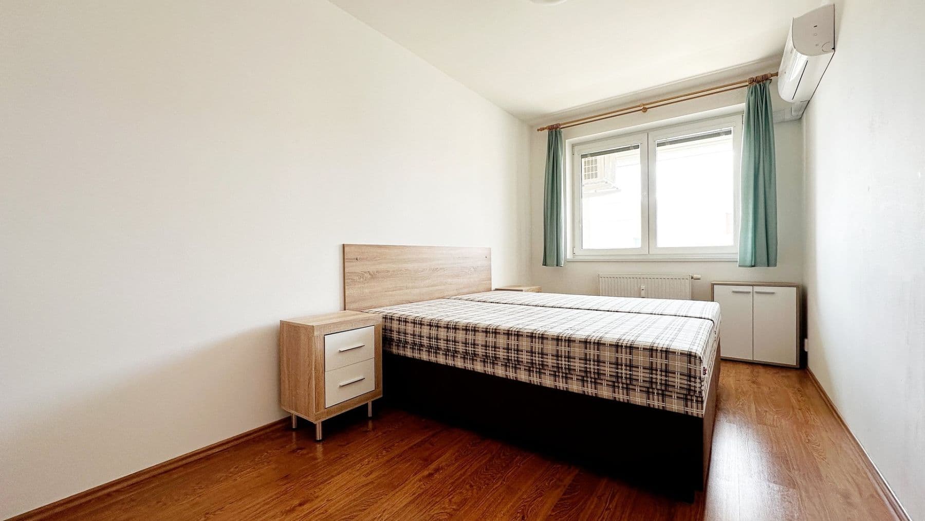 Prenájom bytu 2-izbový 60 m², Kozinova, Poděbrady, Středočeský kraj Prenájom bytu 2-izbový 60 m², Kozinova, Poděbrady, Středočeský kraj