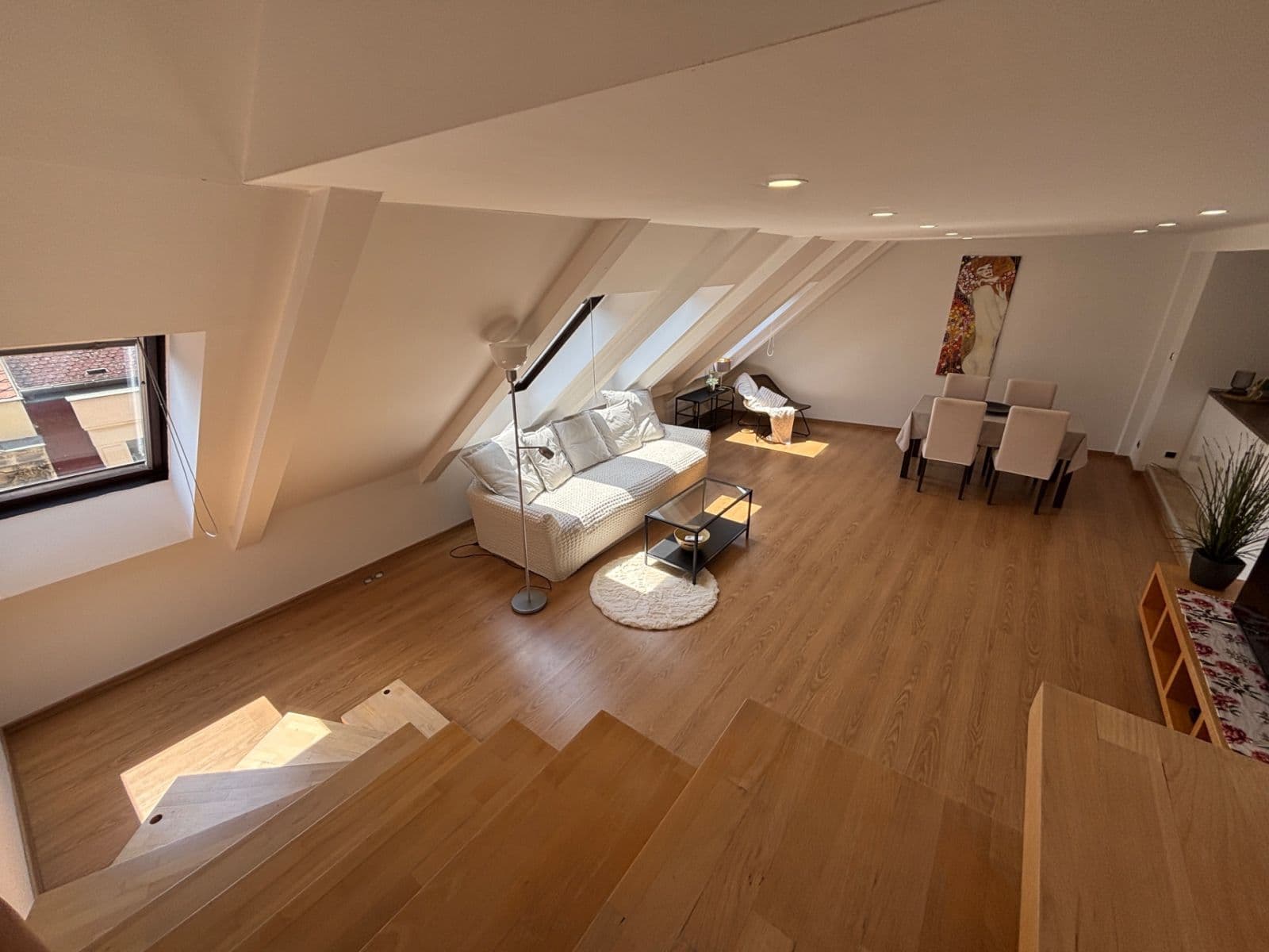 Predaj bytu 2-izbový 106 m², Navrátilova, Praha, Praha Predaj bytu 2-izbový 106 m², Navrátilova, Praha, Praha
