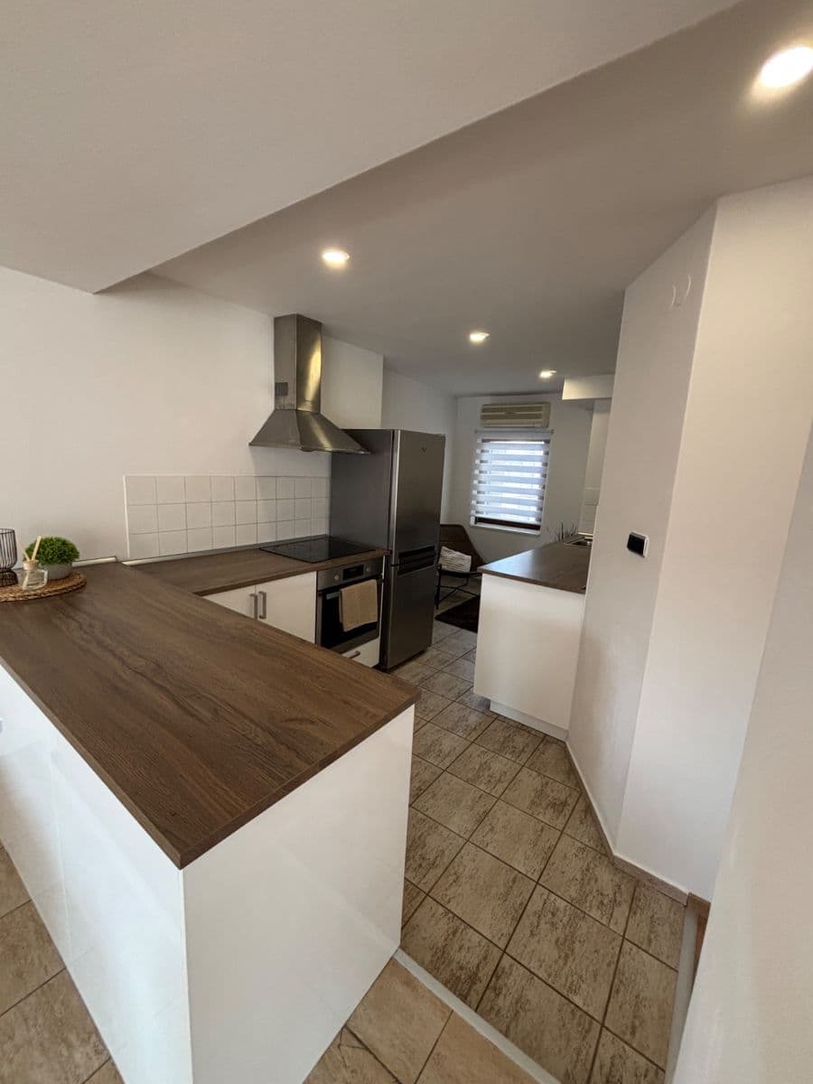 Predaj bytu 2-izbový 106 m², Navrátilova, Praha, Praha Predaj bytu 2-izbový 106 m², Navrátilova, Praha, Praha