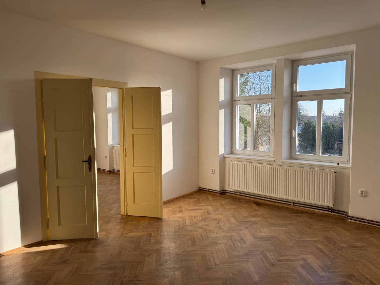 Predaj bytu 4-izbový 124 m², Otakara Ševčíka, Písek, Jihočeský kraj Predaj bytu 4-izbový 124 m², Otakara Ševčíka, Písek, Jihočeský kraj