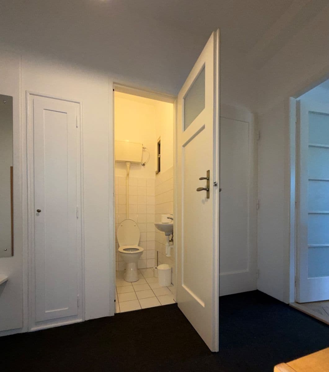 Prenájom bytu 3-izbový 74 m², Nad Popelkou, Praha, Praha Prenájom bytu 3-izbový 74 m², Nad Popelkou, Praha, Praha
