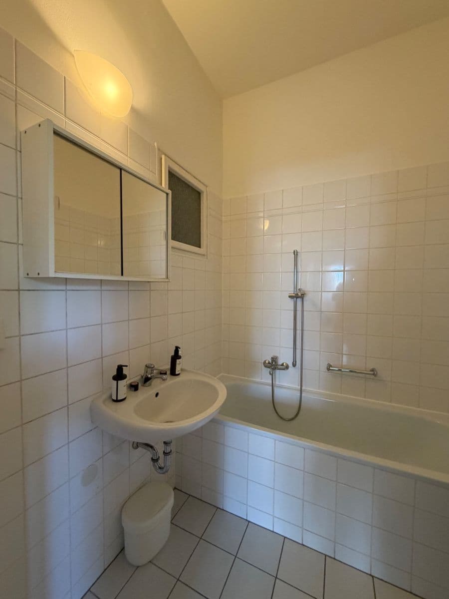 Prenájom bytu 3-izbový 74 m², Nad Popelkou, Praha, Praha Prenájom bytu 3-izbový 74 m², Nad Popelkou, Praha, Praha