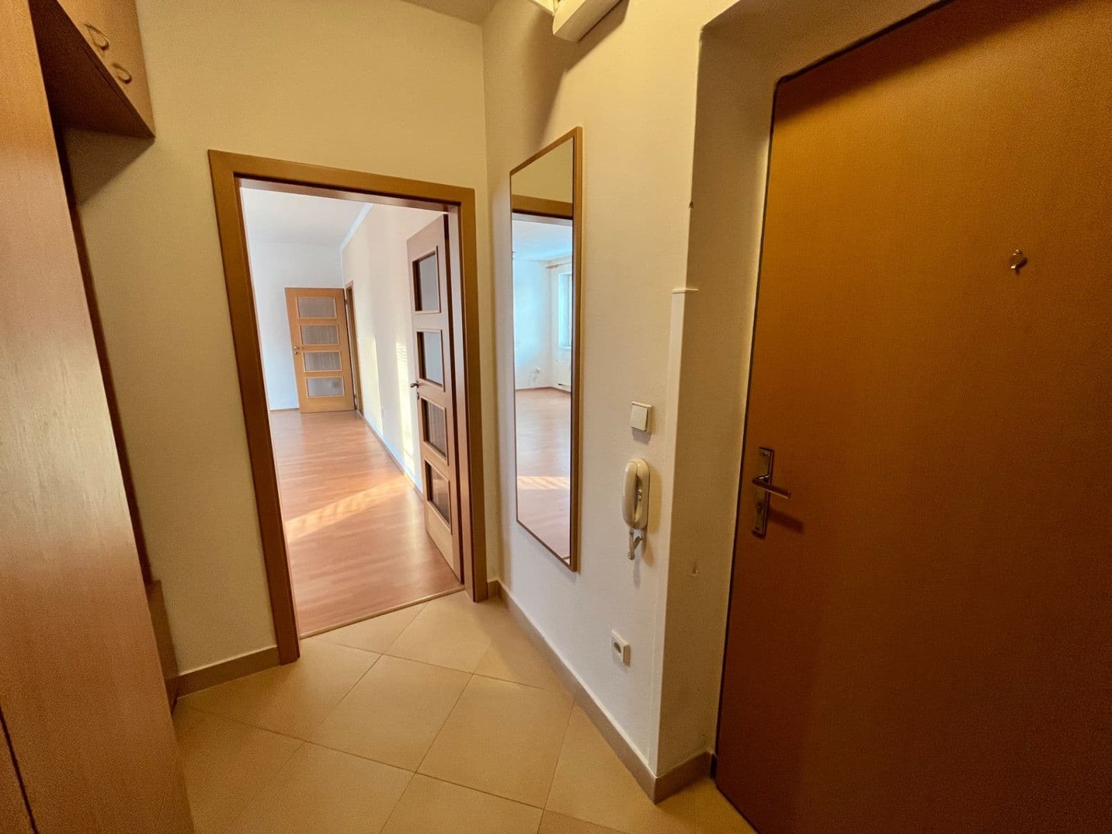 Prenájom bytu 2-izbový 70 m², Vrchlického, Jihlava, Kraj Vysočina Prenájom bytu 2-izbový 70 m², Vrchlického, Jihlava, Kraj Vysočina