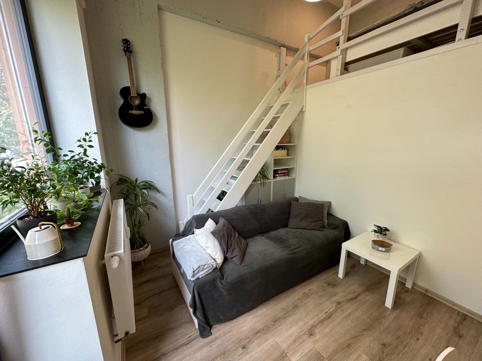 Prenájom bytu 1-izbový 37 m², Na Domovině, Praha, Praha Prenájom bytu 1-izbový 37 m², Na Domovině, Praha, Praha