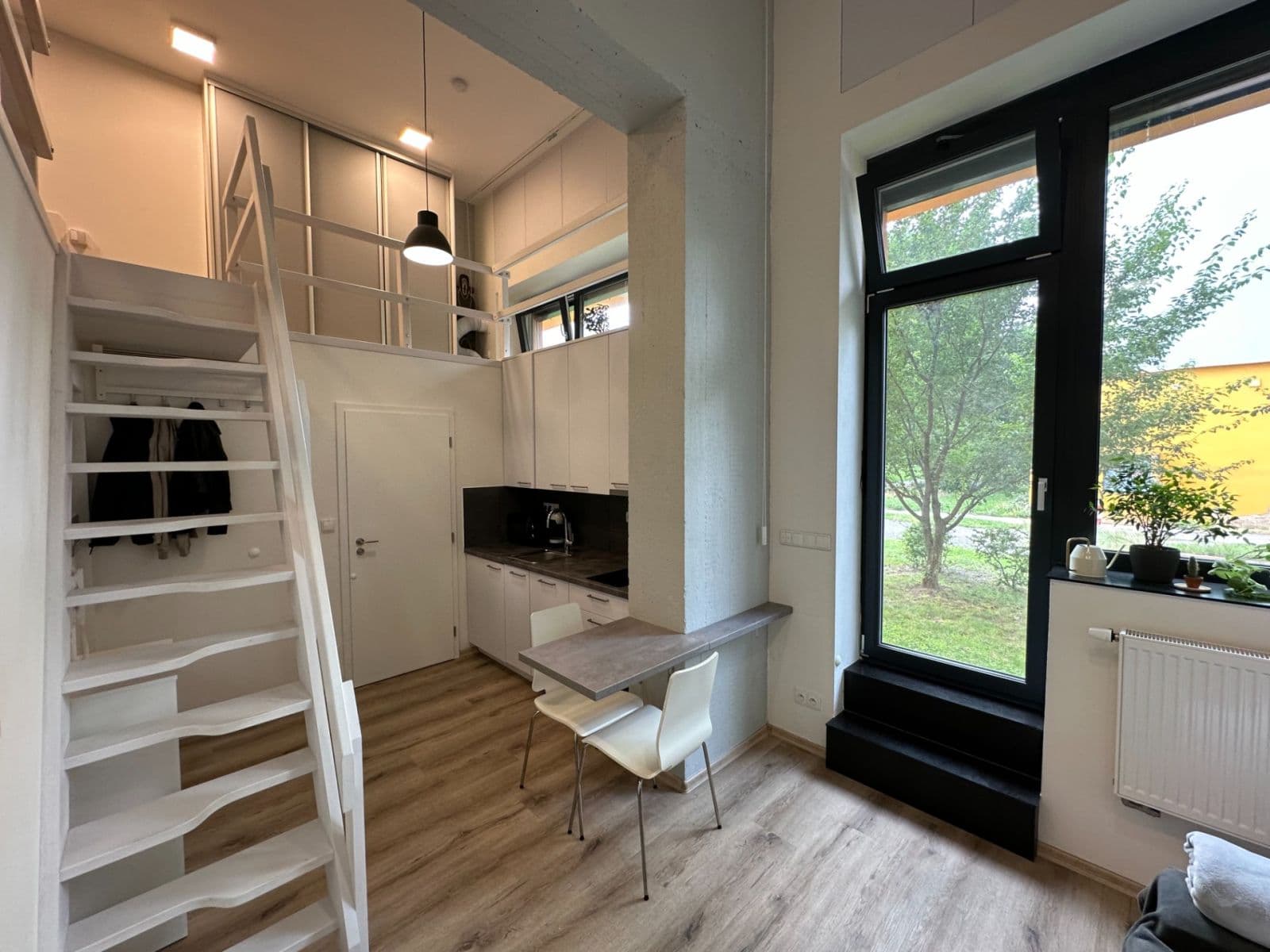 Prenájom bytu 1-izbový 37 m², Na Domovině, Praha, Praha Prenájom bytu 1-izbový 37 m², Na Domovině, Praha, Praha