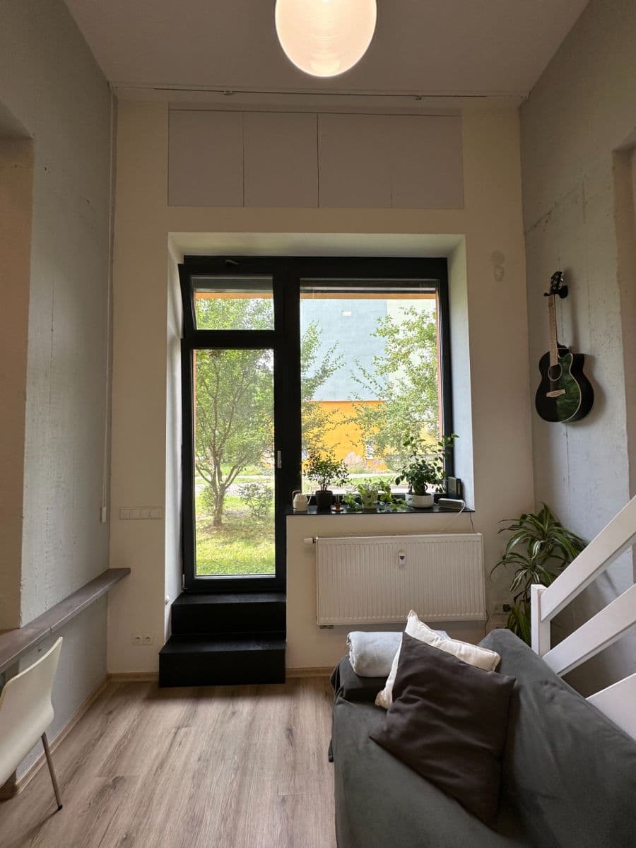 Prenájom bytu 1-izbový 37 m², Na Domovině, Praha, Praha Prenájom bytu 1-izbový 37 m², Na Domovině, Praha, Praha