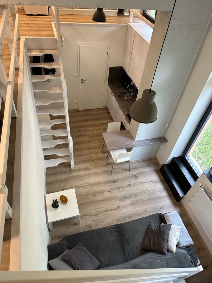 Prenájom bytu 1-izbový 37 m², Na Domovině, Praha, Praha Prenájom bytu 1-izbový 37 m², Na Domovině, Praha, Praha