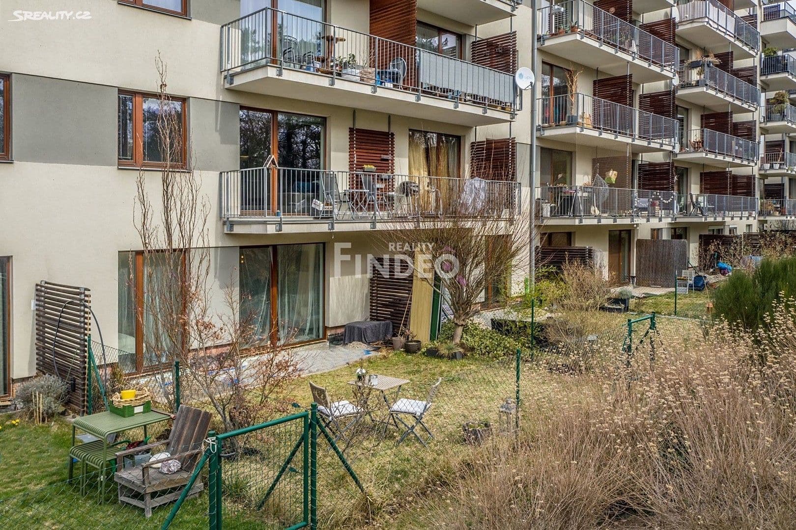 Prenájom bytu 2-izbový 59 m², Na Srážku, Praha, Praha Prenájom bytu 2-izbový 59 m², Na Srážku, Praha, Praha