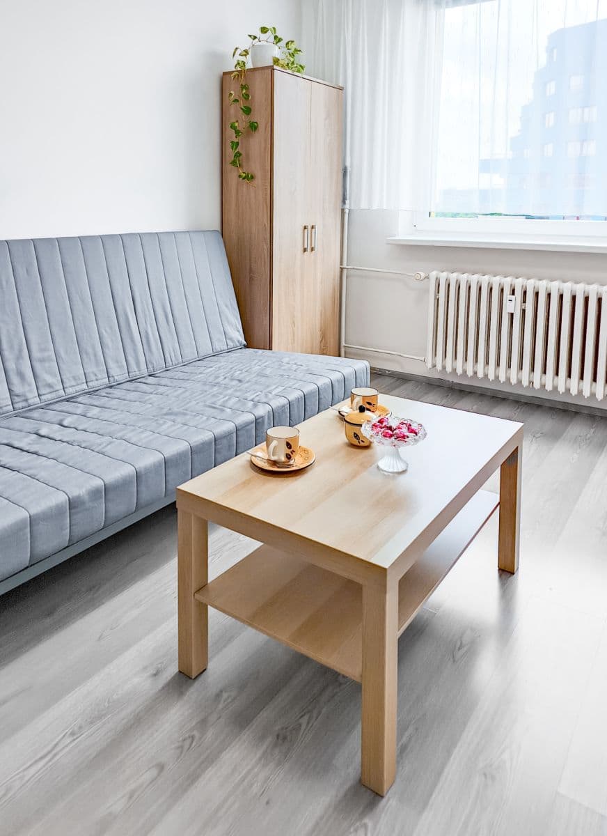 Prenájom bytu 1-izbový 25 m², Střížkovská, Praha, Praha Prenájom bytu 1-izbový 25 m², Střížkovská, Praha, Praha