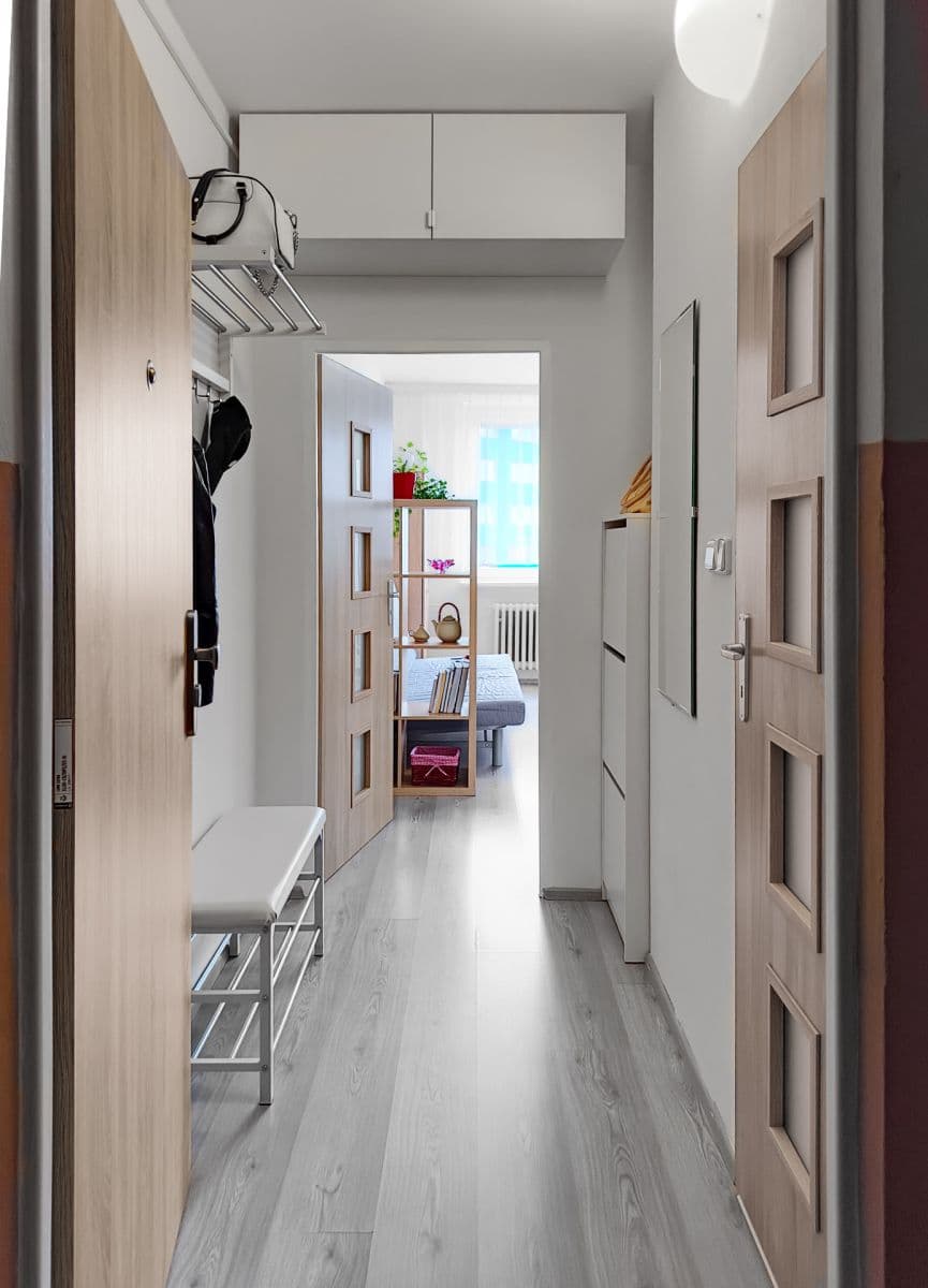 Prenájom bytu 1-izbový 25 m², Střížkovská, Praha, Praha Prenájom bytu 1-izbový 25 m², Střížkovská, Praha, Praha