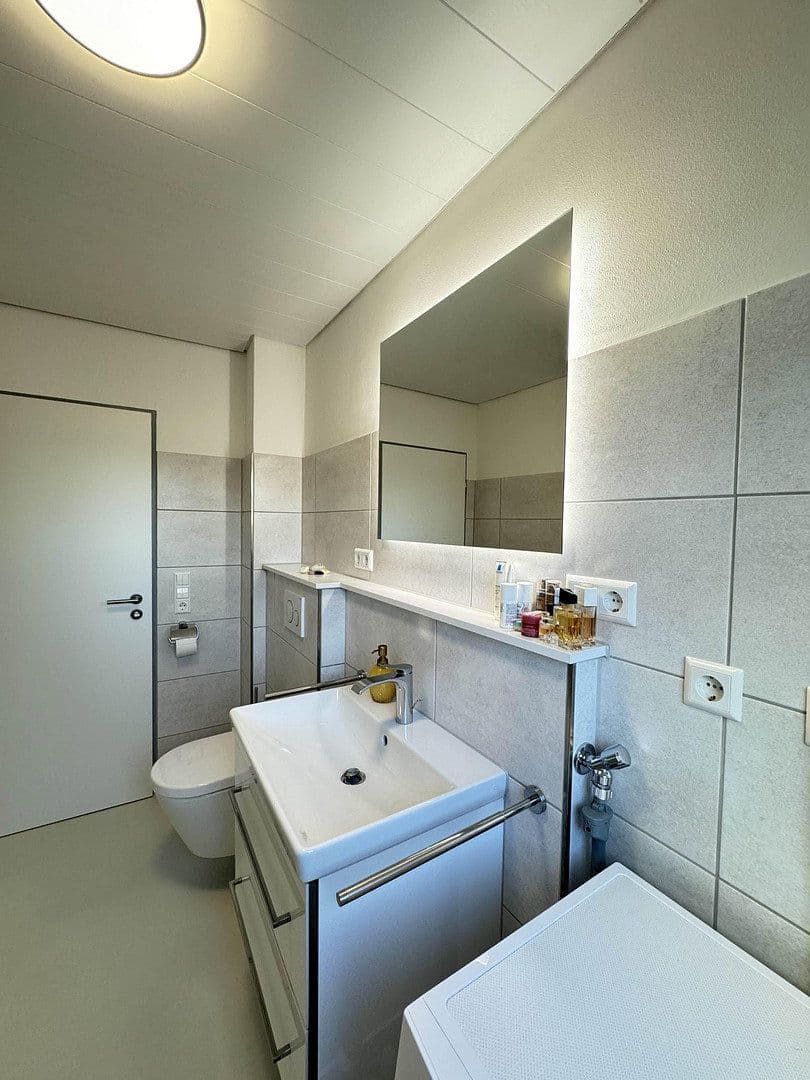 Predaj bytu 2-izbový 47 m², Hopfengartenstraße 94, Reutlingen, Bádensko-Wurttembersko Predaj bytu 2-izbový 47 m², Hopfengartenstraße 94, Reutlingen, Bádensko-Wurttembersko