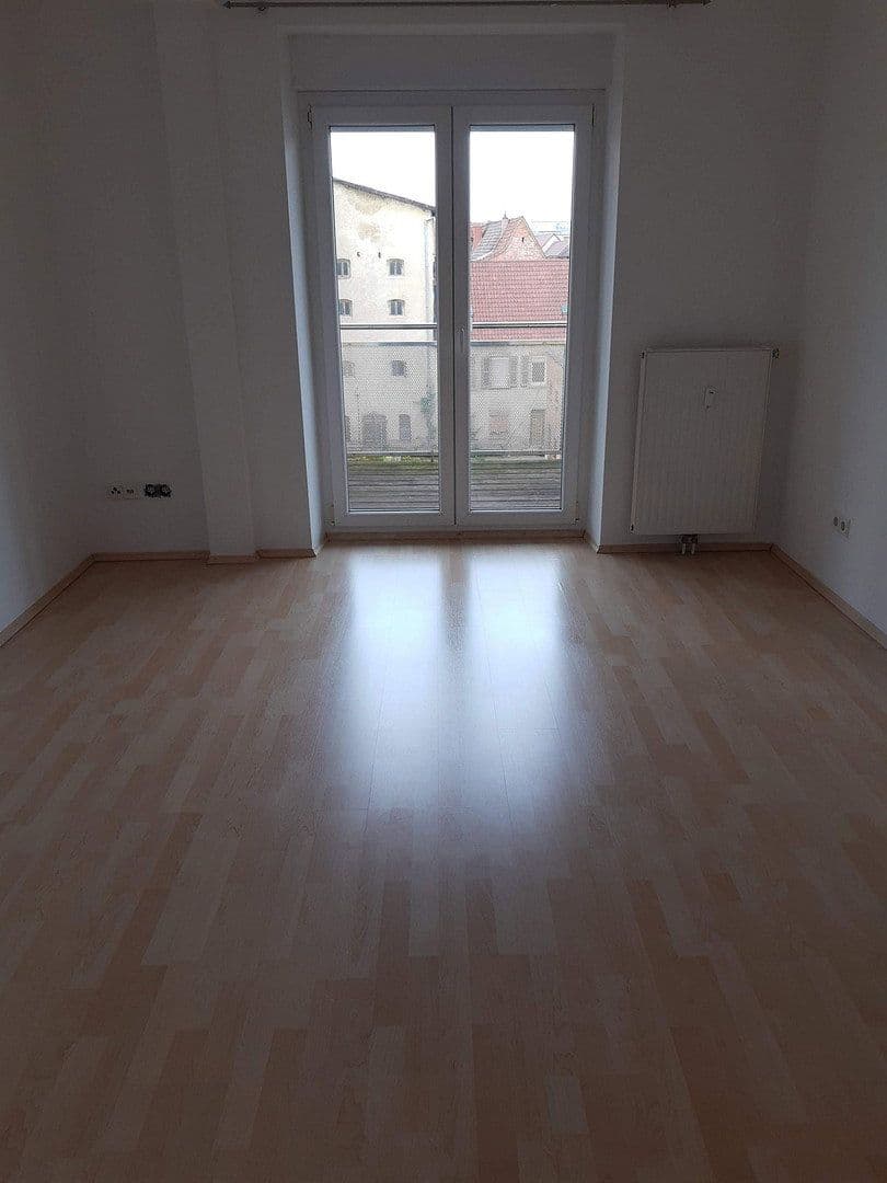 Prenájom bytu 2-izbový 66 m², Landau, Porýnie-Falcko Prenájom bytu 2-izbový 66 m², Landau, Porýnie-Falcko