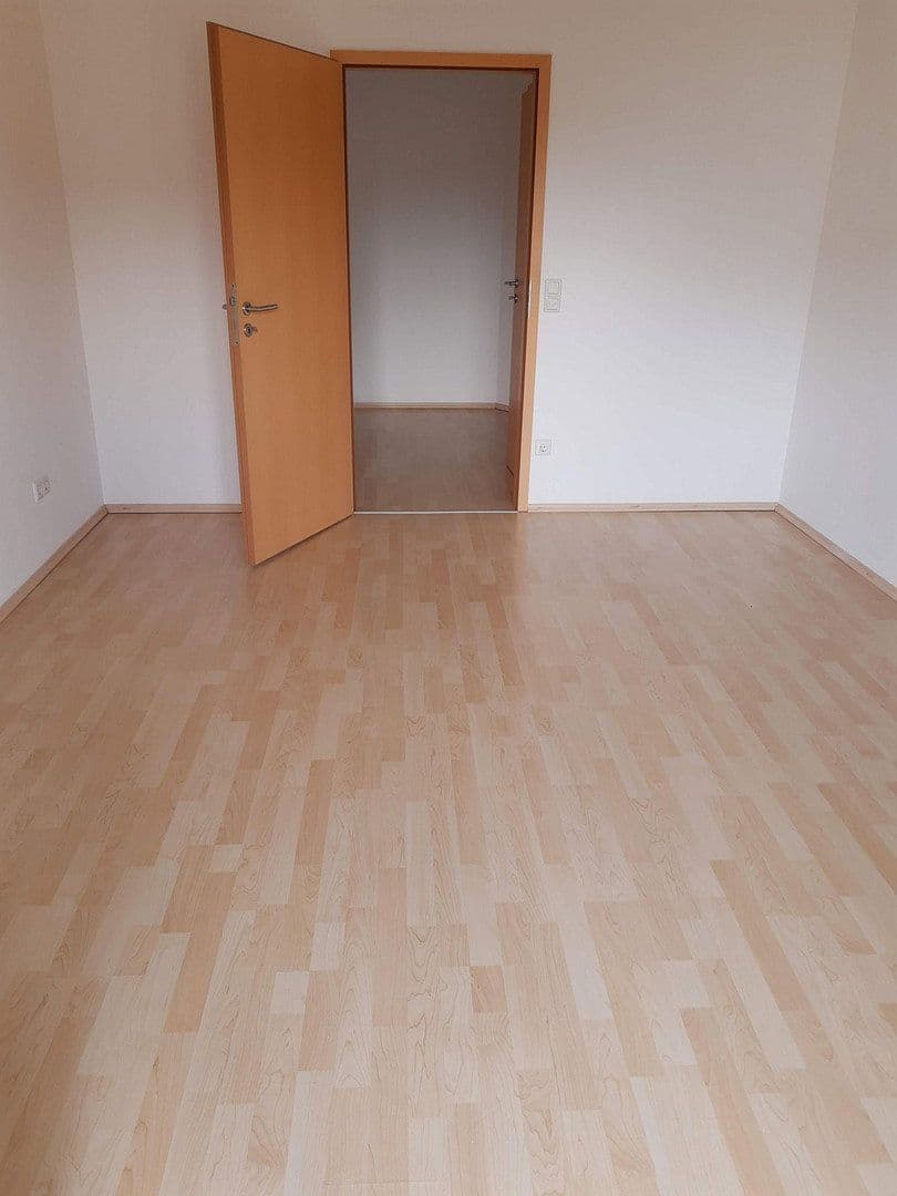 Prenájom bytu 2-izbový 66 m², Landau, Porýnie-Falcko Prenájom bytu 2-izbový 66 m², Landau, Porýnie-Falcko