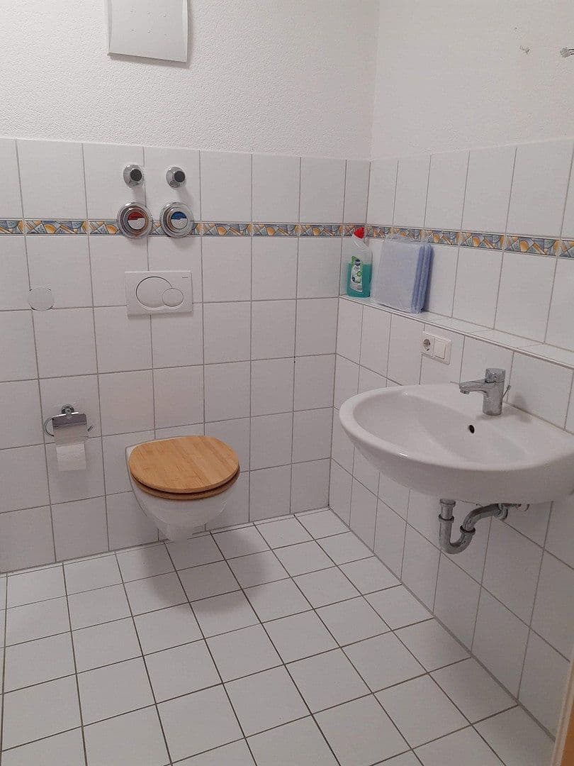Prenájom bytu 2-izbový 66 m², Landau, Porýnie-Falcko Prenájom bytu 2-izbový 66 m², Landau, Porýnie-Falcko