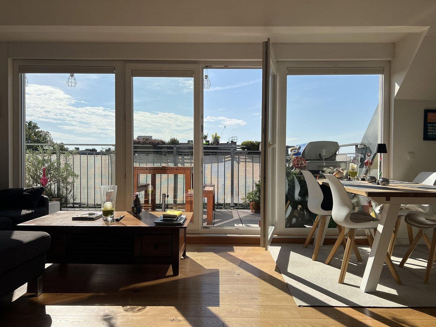 Predaj bytu 3-izbový 74 m², Berlin, Berlín Predaj bytu 3-izbový 74 m², Berlin, Berlín