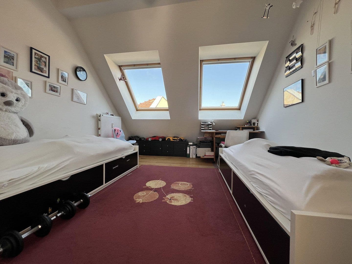 Predaj bytu 3-izbový 74 m², Berlin, Berlín Predaj bytu 3-izbový 74 m², Berlin, Berlín