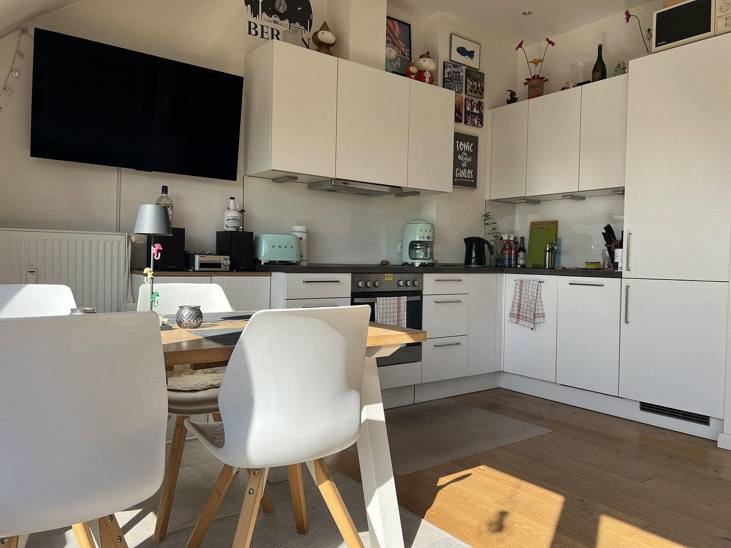 Predaj bytu 3-izbový 74 m², Berlin, Berlín Predaj bytu 3-izbový 74 m², Berlin, Berlín