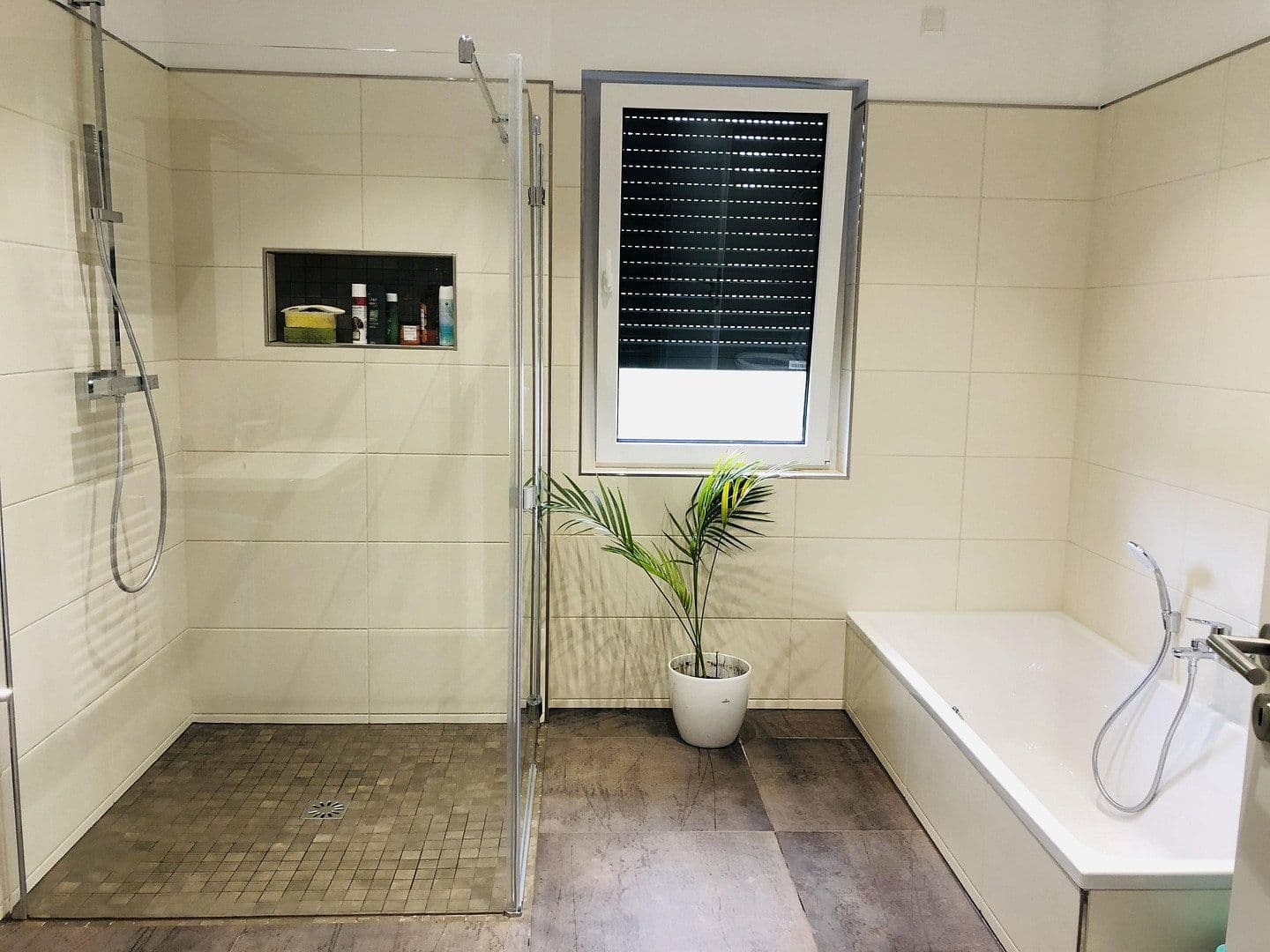 Predaj domu 121 m², pozemek 664 m², Geisingen, Bádensko-Wurttembersko Predaj domu 121 m², pozemek 664 m², Geisingen, Bádensko-Wurttembersko