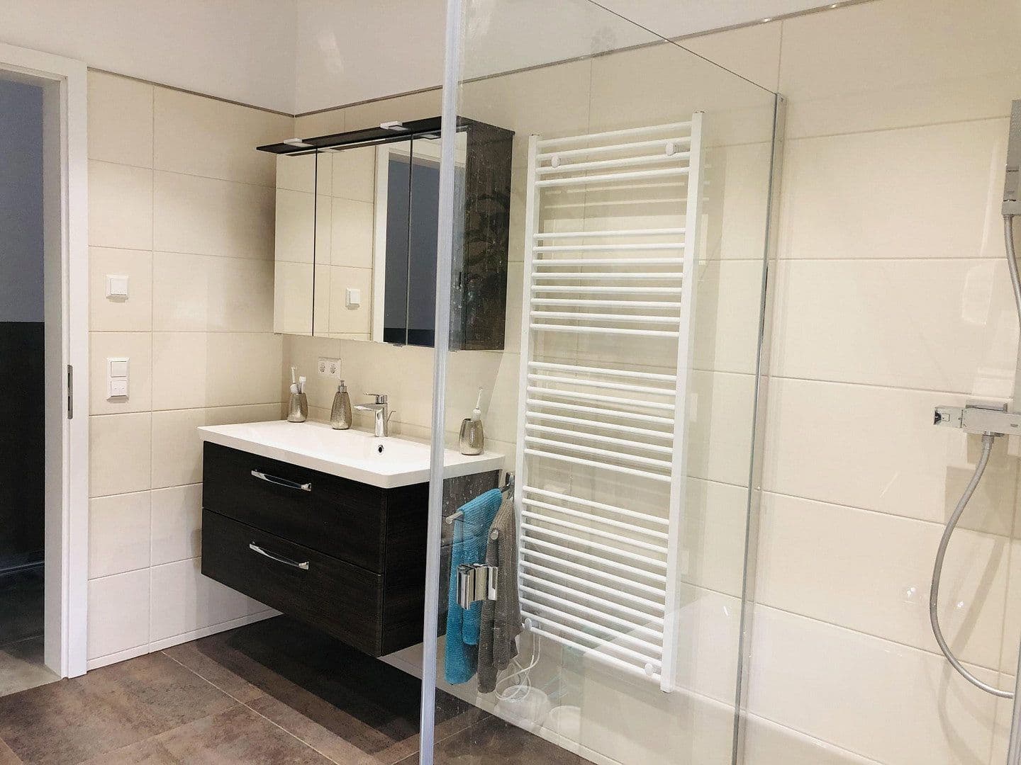 Predaj domu 121 m², pozemek 664 m², Geisingen, Bádensko-Wurttembersko Predaj domu 121 m², pozemek 664 m², Geisingen, Bádensko-Wurttembersko