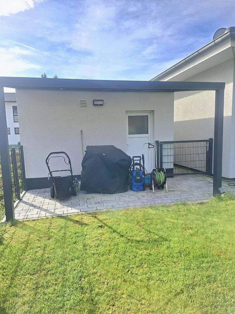 Predaj domu 121 m², pozemek 664 m², Geisingen, Bádensko-Wurttembersko Predaj domu 121 m², pozemek 664 m², Geisingen, Bádensko-Wurttembersko