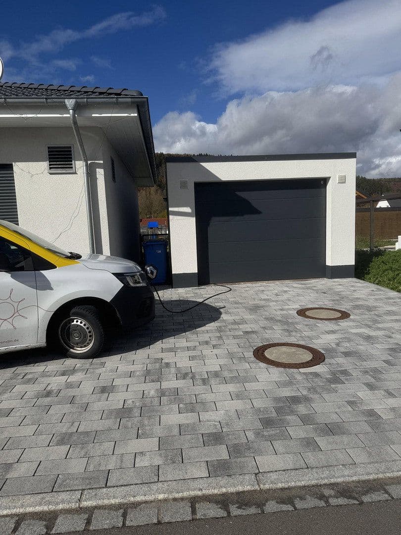 Predaj domu 121 m², pozemek 664 m², Geisingen, Bádensko-Wurttembersko Predaj domu 121 m², pozemek 664 m², Geisingen, Bádensko-Wurttembersko