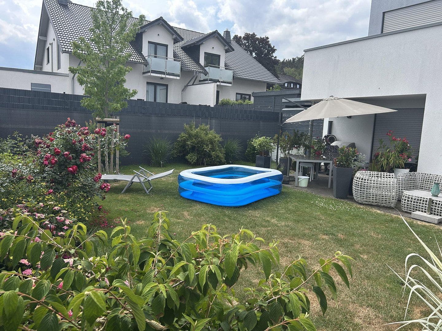 Predaj domu 137 m², pozemek 285 m², Mechernich, Severné Porýnie - Westfálsko Predaj domu 137 m², pozemek 285 m², Mechernich, Severné Porýnie - Westfálsko