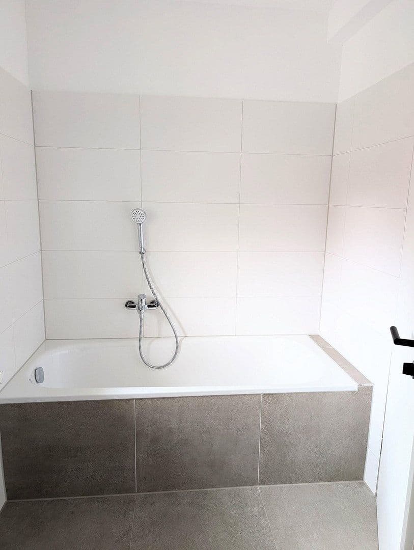 Predaj bytu 3-izbový 74 m², Hirtenstraße 5, Greifswald, Meklenbursko-Predpomoransko Predaj bytu 3-izbový 74 m², Hirtenstraße 5, Greifswald, Meklenbursko-Predpomoransko
