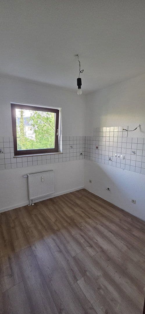 Prenájom bytu 2-izbový 64 m², Marienthalerstr.10, Wiesbaden, Hesensko Prenájom bytu 2-izbový 64 m², Marienthalerstr.10, Wiesbaden, Hesensko