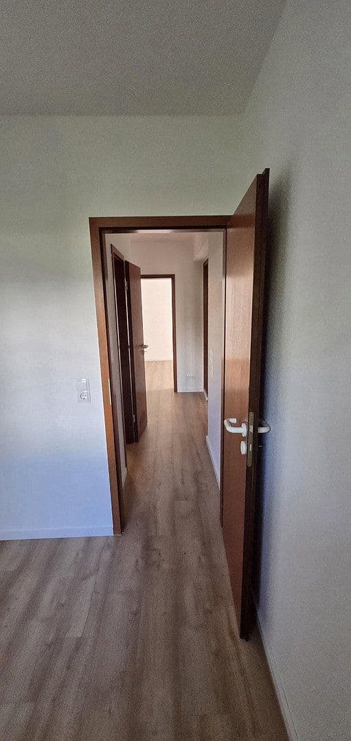 Prenájom bytu 2-izbový 64 m², Marienthalerstr.10, Wiesbaden, Hesensko Prenájom bytu 2-izbový 64 m², Marienthalerstr.10, Wiesbaden, Hesensko