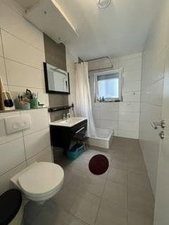 Prenájom bytu 2-izbový 56 m², Heilbronn, Bádensko-Wurttembersko Prenájom bytu 2-izbový 56 m², Heilbronn, Bádensko-Wurttembersko