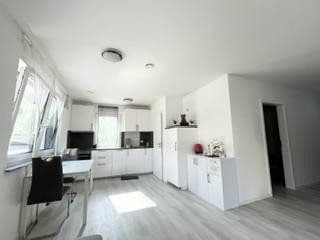 Prenájom bytu 2-izbový 56 m², Heilbronn, Bádensko-Wurttembersko Prenájom bytu 2-izbový 56 m², Heilbronn, Bádensko-Wurttembersko