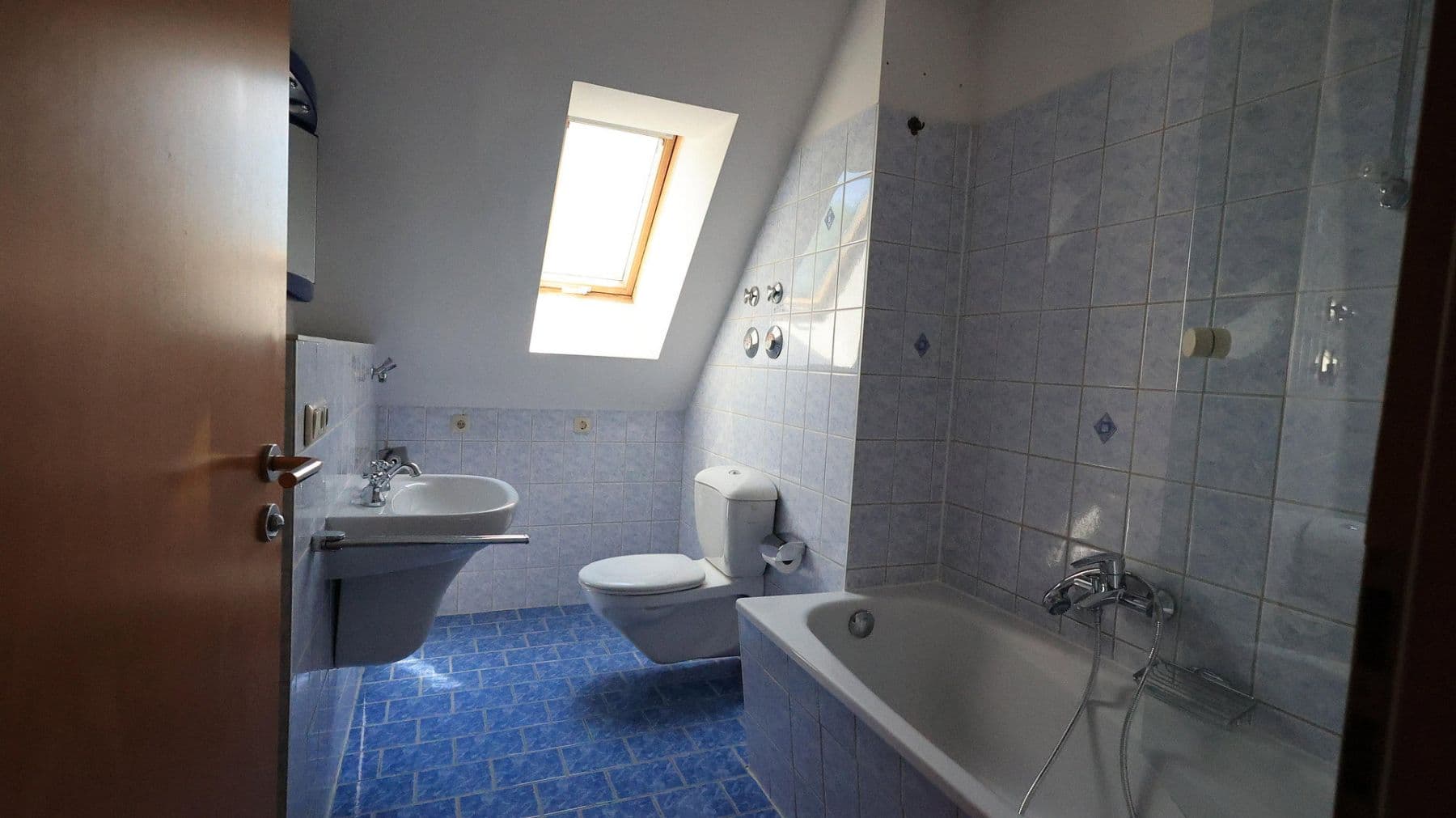 Predaj bytu 3-izbový 67 m², Bad Tölz, Bavorsko Predaj bytu 3-izbový 67 m², Bad Tölz, Bavorsko