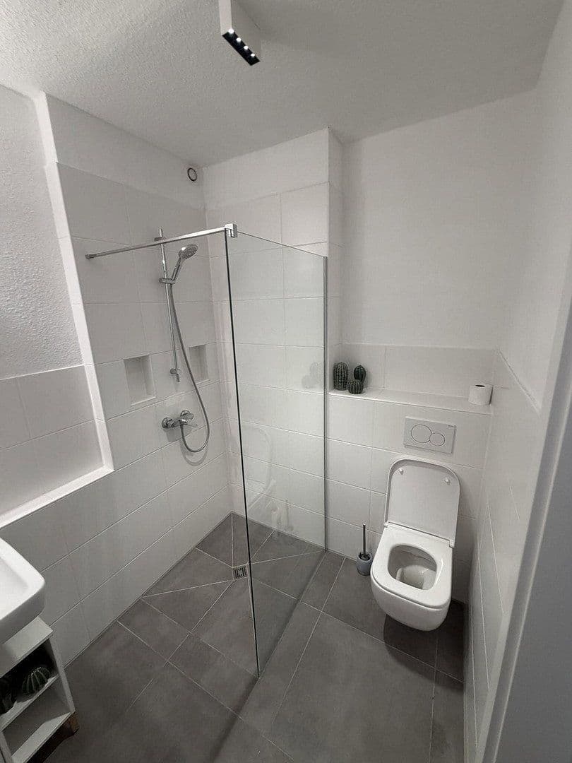 Prenájom bytu 1-izbový 35 m², Lavesstr. 76, Hannover, Dolné Sasko Prenájom bytu 1-izbový 35 m², Lavesstr. 76, Hannover, Dolné Sasko