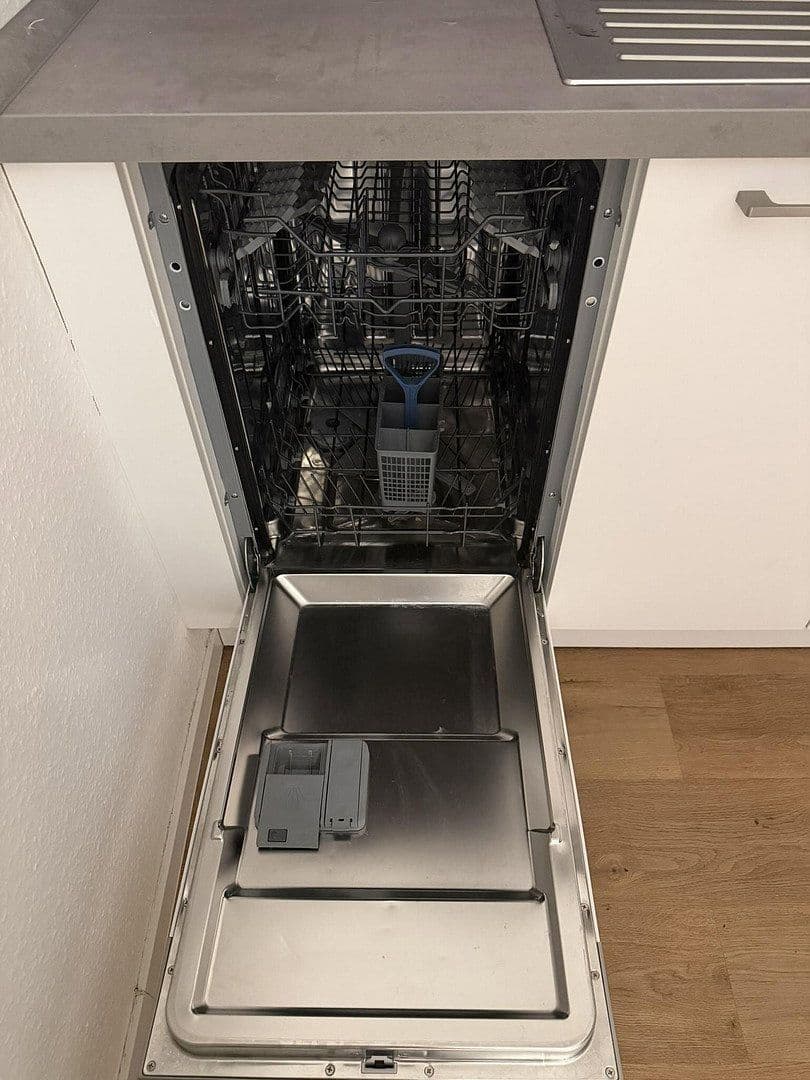 Prenájom bytu 1-izbový 35 m², Lavesstr. 76, Hannover, Dolné Sasko Prenájom bytu 1-izbový 35 m², Lavesstr. 76, Hannover, Dolné Sasko