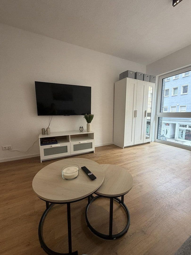 Prenájom bytu 1-izbový 35 m², Lavesstr. 76, Hannover, Dolné Sasko Prenájom bytu 1-izbový 35 m², Lavesstr. 76, Hannover, Dolné Sasko