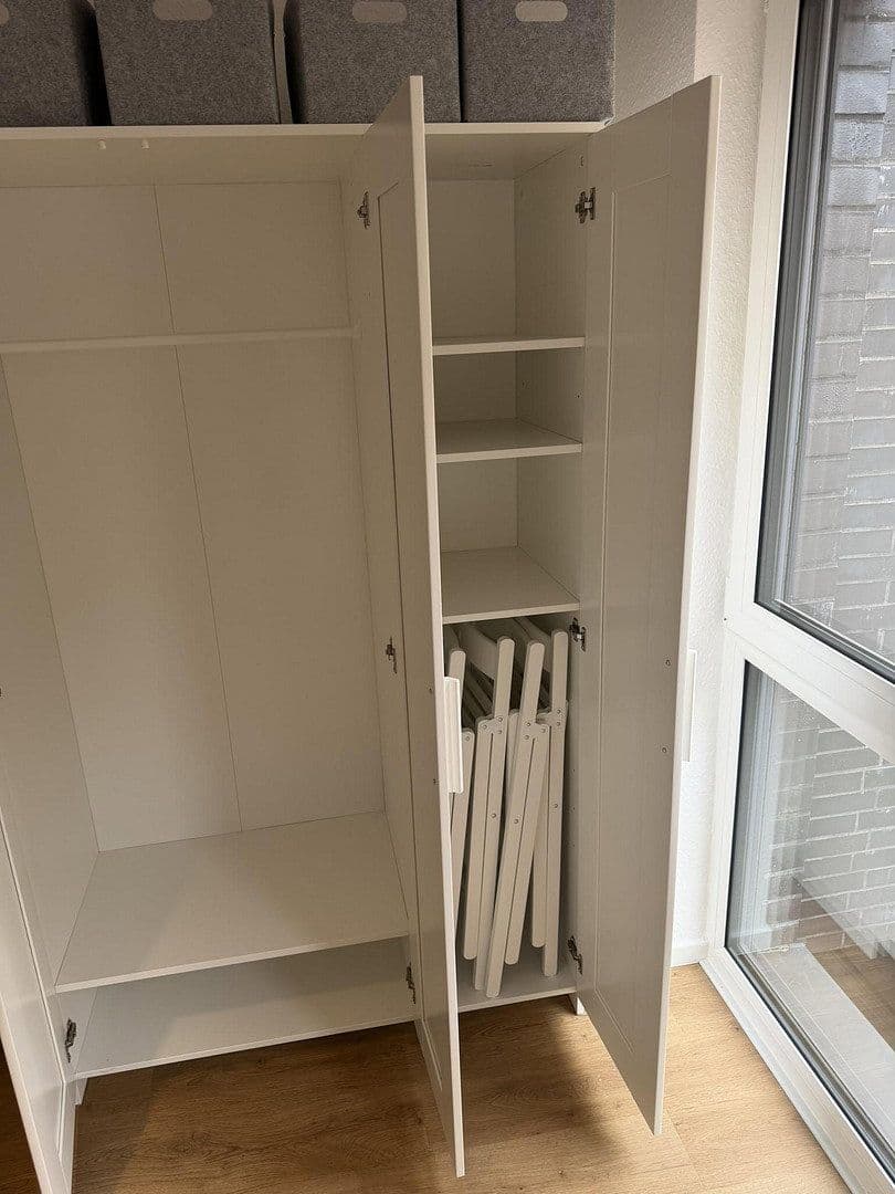 Prenájom bytu 1-izbový 35 m², Lavesstr. 76, Hannover, Dolné Sasko Prenájom bytu 1-izbový 35 m², Lavesstr. 76, Hannover, Dolné Sasko