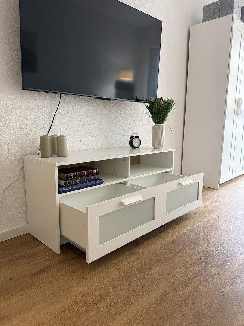 Prenájom bytu 1-izbový 35 m², Lavesstr. 76, Hannover, Dolné Sasko Prenájom bytu 1-izbový 35 m², Lavesstr. 76, Hannover, Dolné Sasko