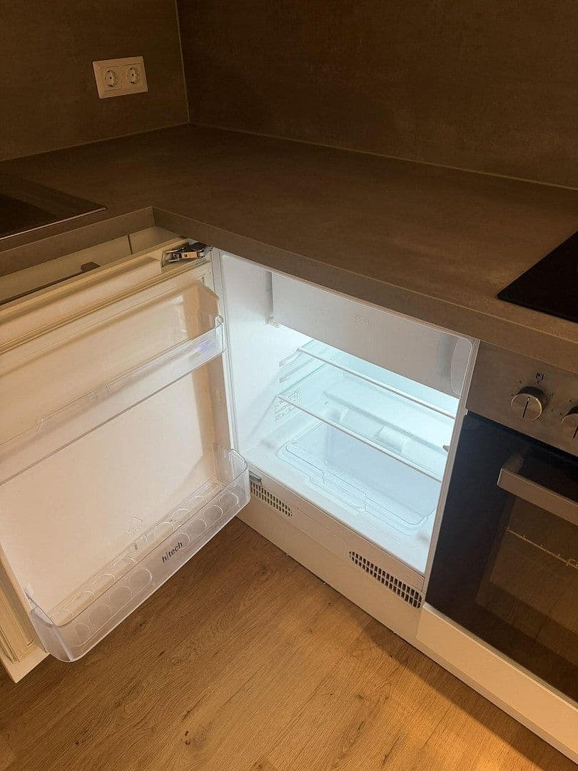 Prenájom bytu 1-izbový 35 m², Lavesstr. 76, Hannover, Dolné Sasko Prenájom bytu 1-izbový 35 m², Lavesstr. 76, Hannover, Dolné Sasko