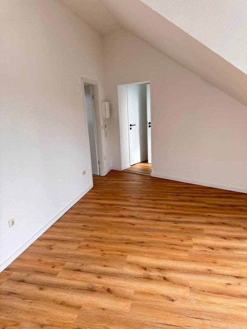 Prenájom bytu 3-izbový 50 m², Koblenzer Straße 17, Löhne, Severné Porýnie - Westfálsko Prenájom bytu 3-izbový 50 m², Koblenzer Straße 17, Löhne, Severné Porýnie - Westfálsko