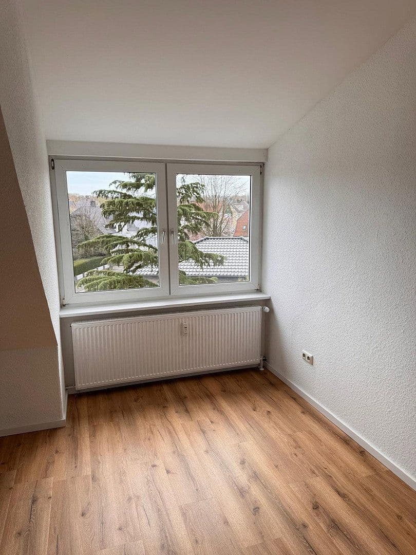 Prenájom bytu 3-izbový 50 m², Koblenzer Straße 17, Löhne, Severné Porýnie - Westfálsko Prenájom bytu 3-izbový 50 m², Koblenzer Straße 17, Löhne, Severné Porýnie - Westfálsko