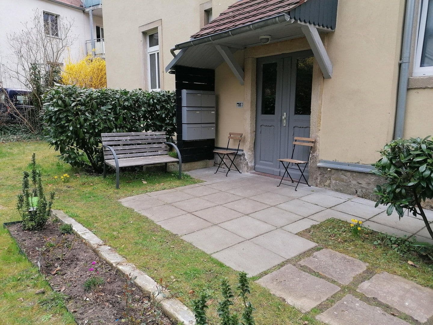 Prenájom bytu 3-izbový 80 m², Dresden, Sasko Prenájom bytu 3-izbový 80 m², Dresden, Sasko