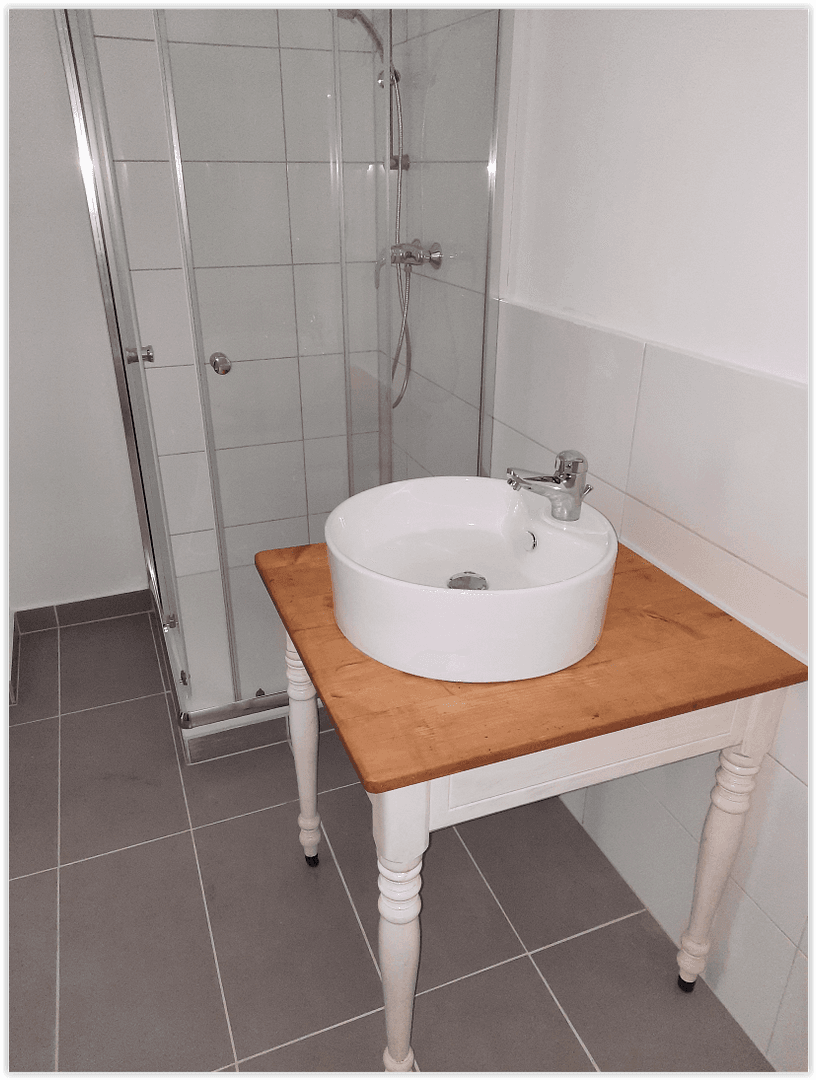 Prenájom bytu 3-izbový 80 m², Dresden, Sasko Prenájom bytu 3-izbový 80 m², Dresden, Sasko