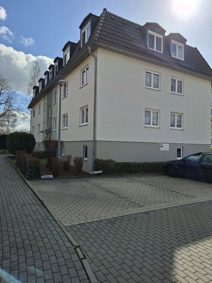 Prenájom bytu 2-izbový 59 m², Albert-Schweitzer-Siedlung 7b, Glauchau, Sasko Prenájom bytu 2-izbový 59 m², Albert-Schweitzer-Siedlung 7b, Glauchau, Sasko