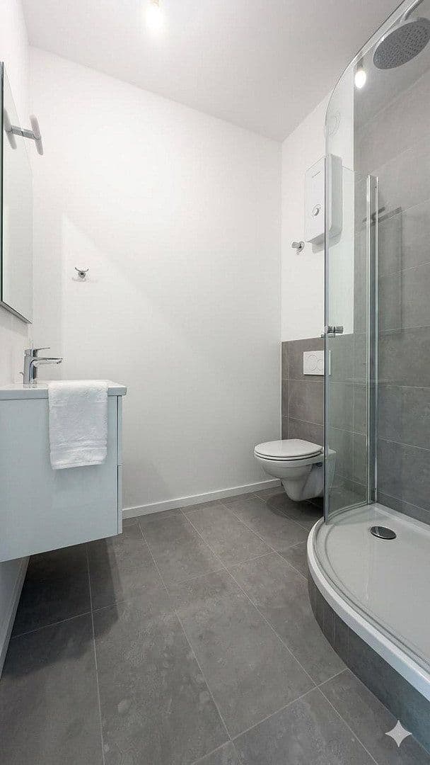 Prenájom bytu 3-izbový 46 m², Adalbertsteinweg 111, Aachen, Severné Porýnie - Westfálsko Prenájom bytu 3-izbový 46 m², Adalbertsteinweg 111, Aachen, Severné Porýnie - Westfálsko