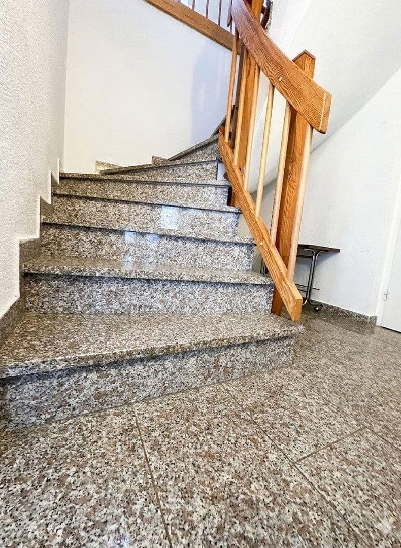 Predaj domu 165 m², pozemek 333 m², Bad Dürrheim, Bádensko-Wurttembersko Predaj domu 165 m², pozemek 333 m², Bad Dürrheim, Bádensko-Wurttembersko