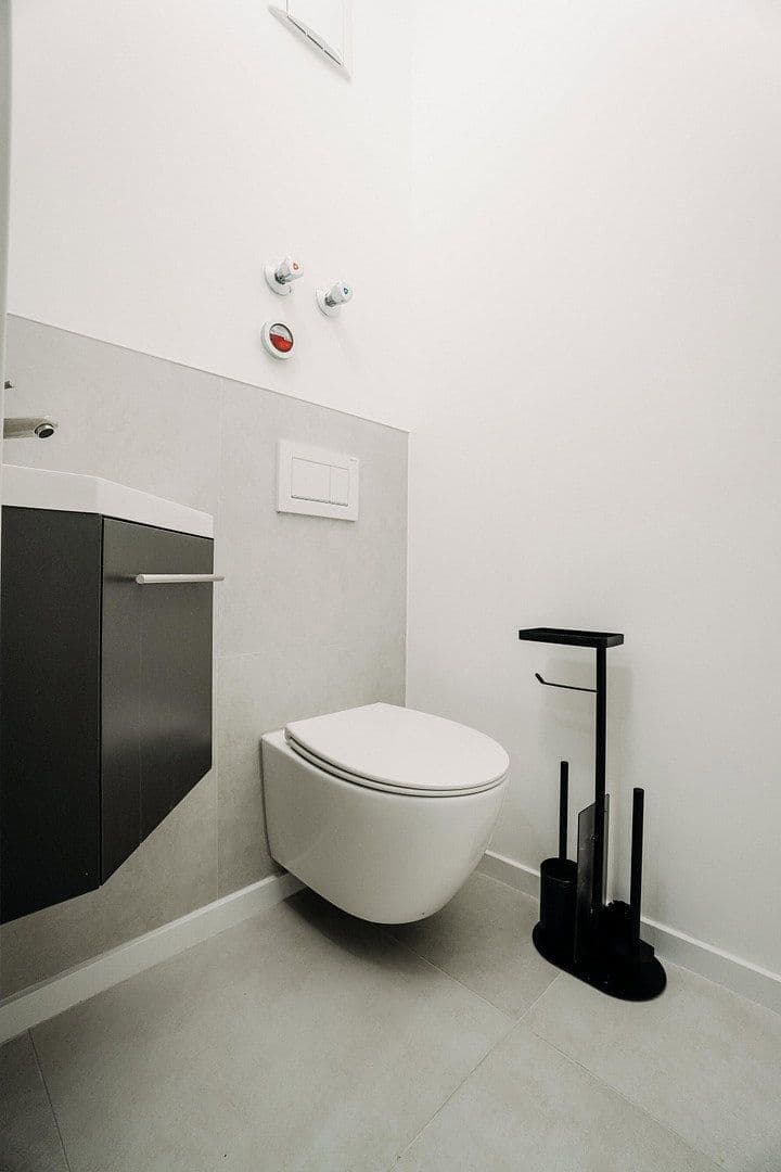 Prenájom bytu 16 m², Grimmeisenstrasse 14, München, Bavorsko Prenájom bytu 16 m², Grimmeisenstrasse 14, München, Bavorsko